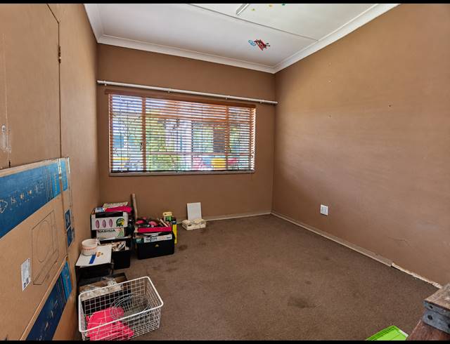 3 BEDROOM HOUSE FOR SALE IN THREE RIVERS